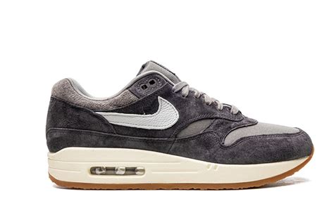 nike air max 1 donkergrijs|Nike Air Max 1.